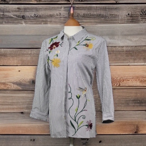 Olivia & Grace Button Down Shirt - Picture 4 of 5